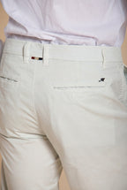 London Herren Chino Bermuda aus Stretch Gabardine regular fit ①