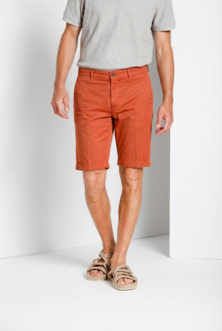 London bermuda chino homme en gabardine stretch regular fit ①