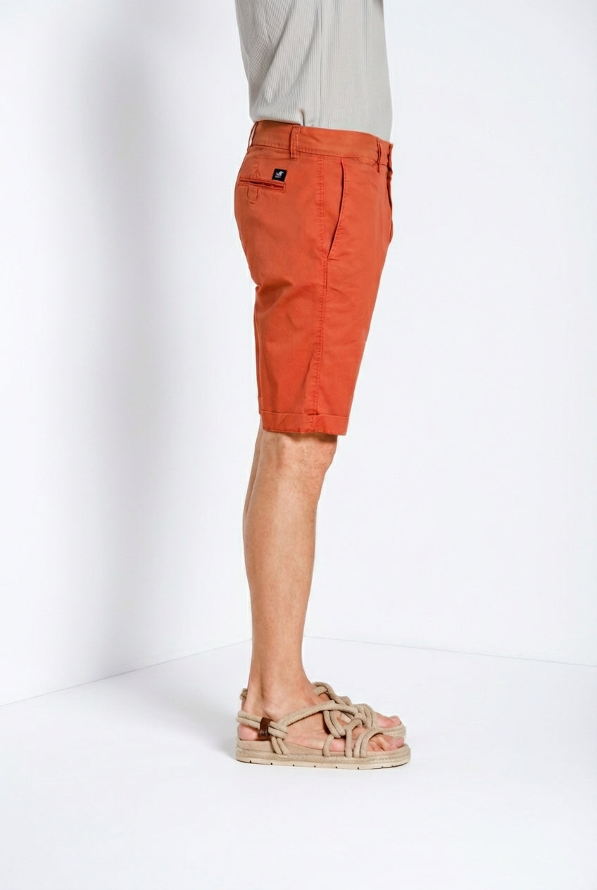 London Bermuda Chino Herren aus Stretch Gabardine regular fit ①