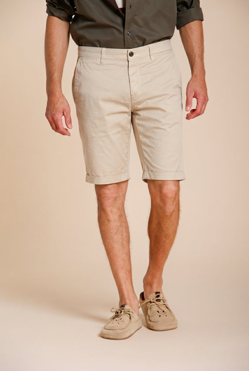 London Herren Chino Bermuda aus Stretch-Gabardine regular fit ①