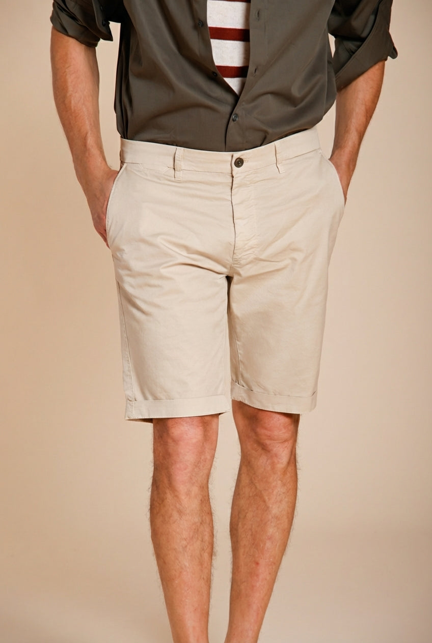 London Herren Chino Bermuda aus Stretch-Gabardine regular fit ①