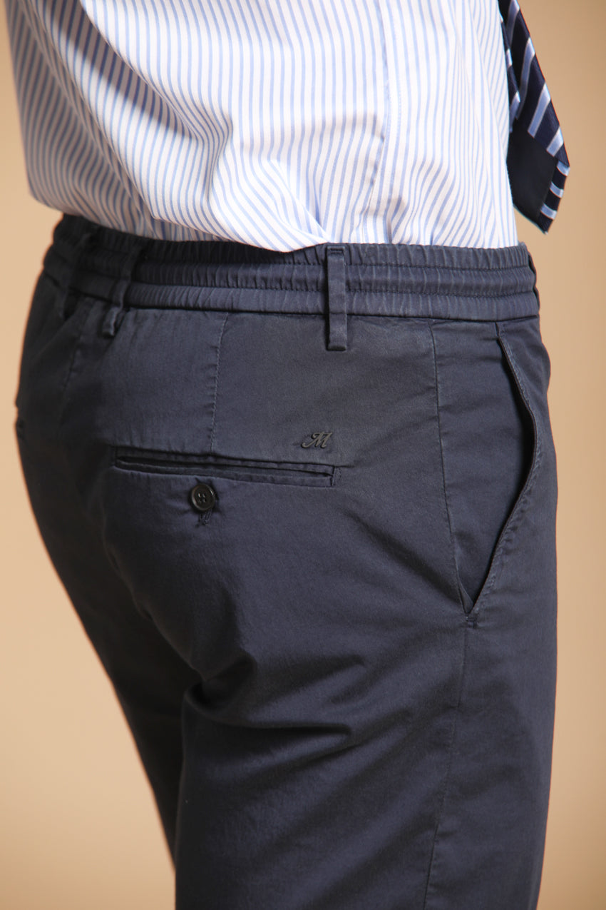 Milano Jogger Travel men's chino jogger bermuda in technical travel satin stretch Slim fit