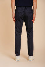 Milano Jogger Travel Hose Chino Herren aus technischem Travel-Stretch-Satin extra slim fit