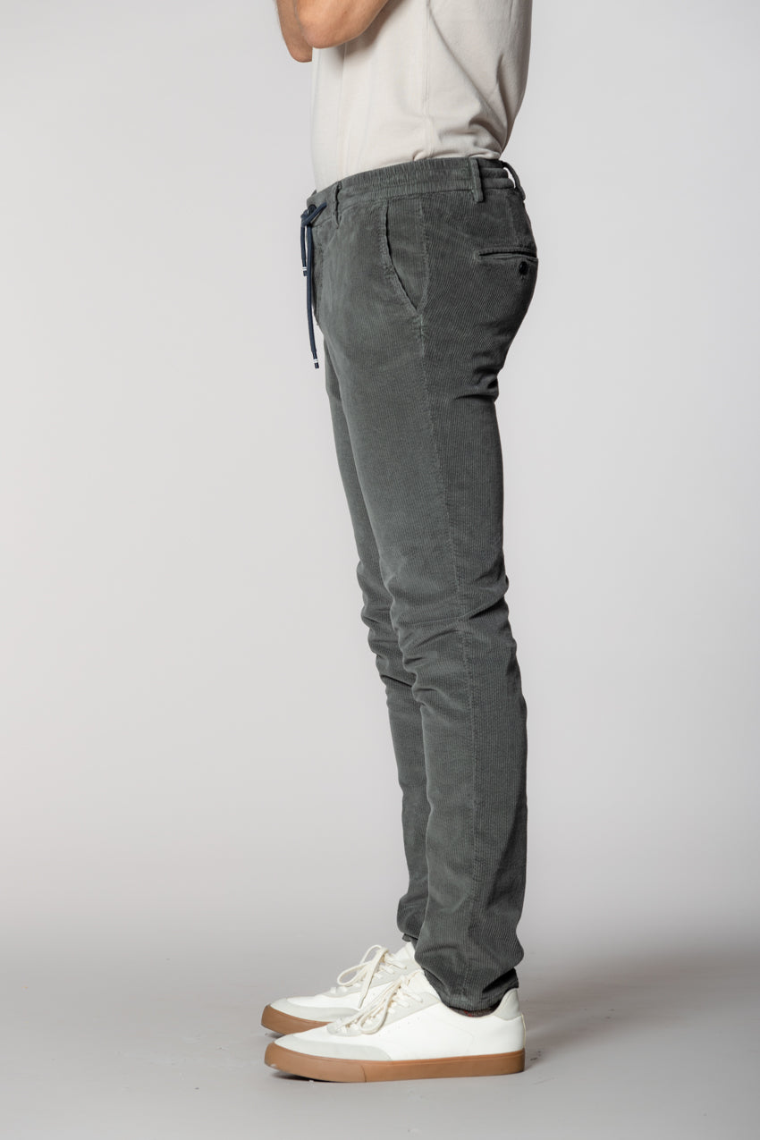 Milano Jogger Herren-Chinohose aus 500-Rippen-Samt extra slim fit
