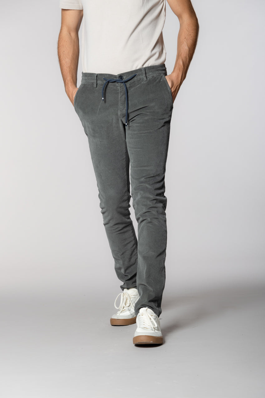 Milano Jogger men's chino pants in 500-line corduroy extra slim fit