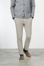 Milano Jogger men’s chino pants in 500-wale velvet with extra slim fit