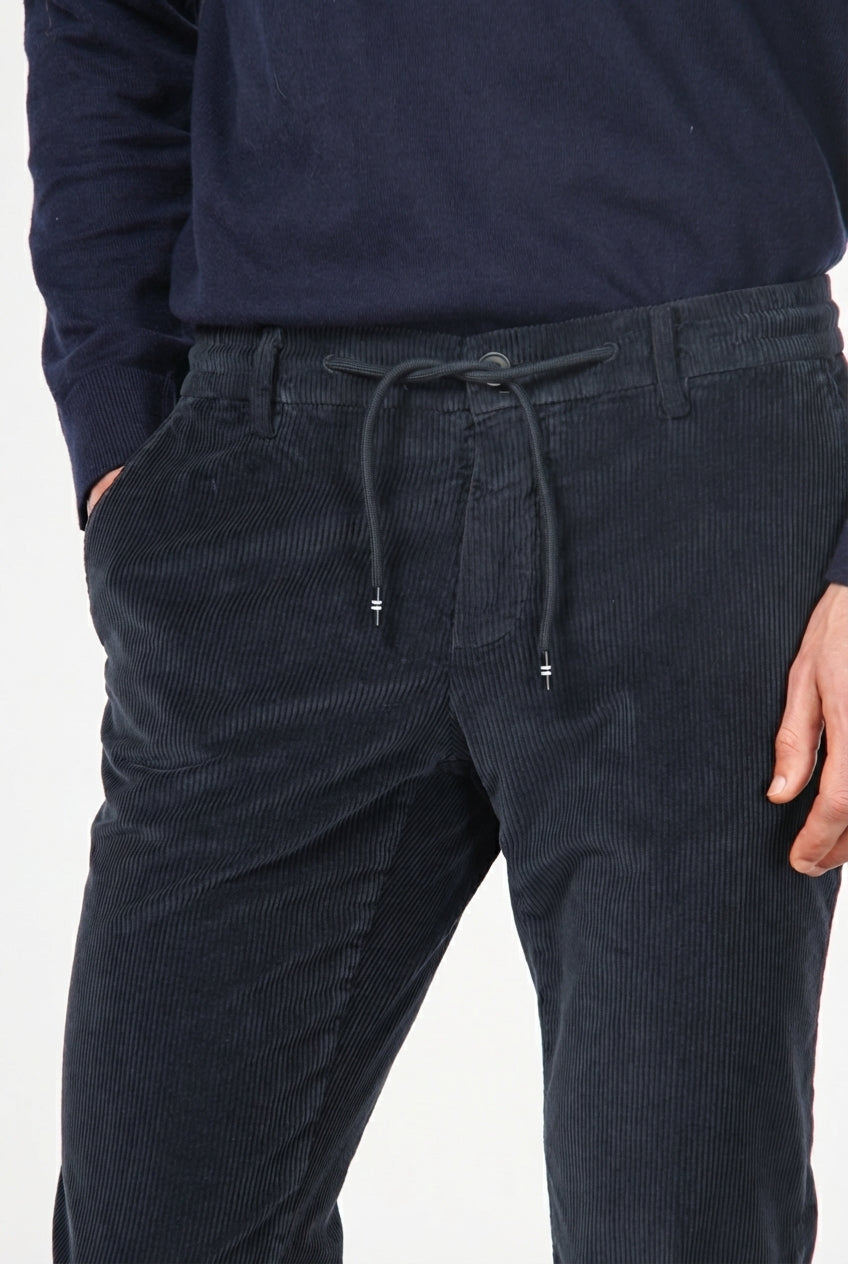 Milano Jogger pantalón chino de hombre en pana 500 rayas, extra slim fit