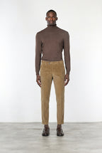 Milano Jogger men’s chino pants in 500-wale velvet with extra slim fit