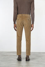 Milano Jogger men’s chino pants in 500-wale velvet with extra slim fit