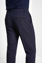 Milano Dynamic pantalón chino jogger hombre en jersey super técnico extra slim fit