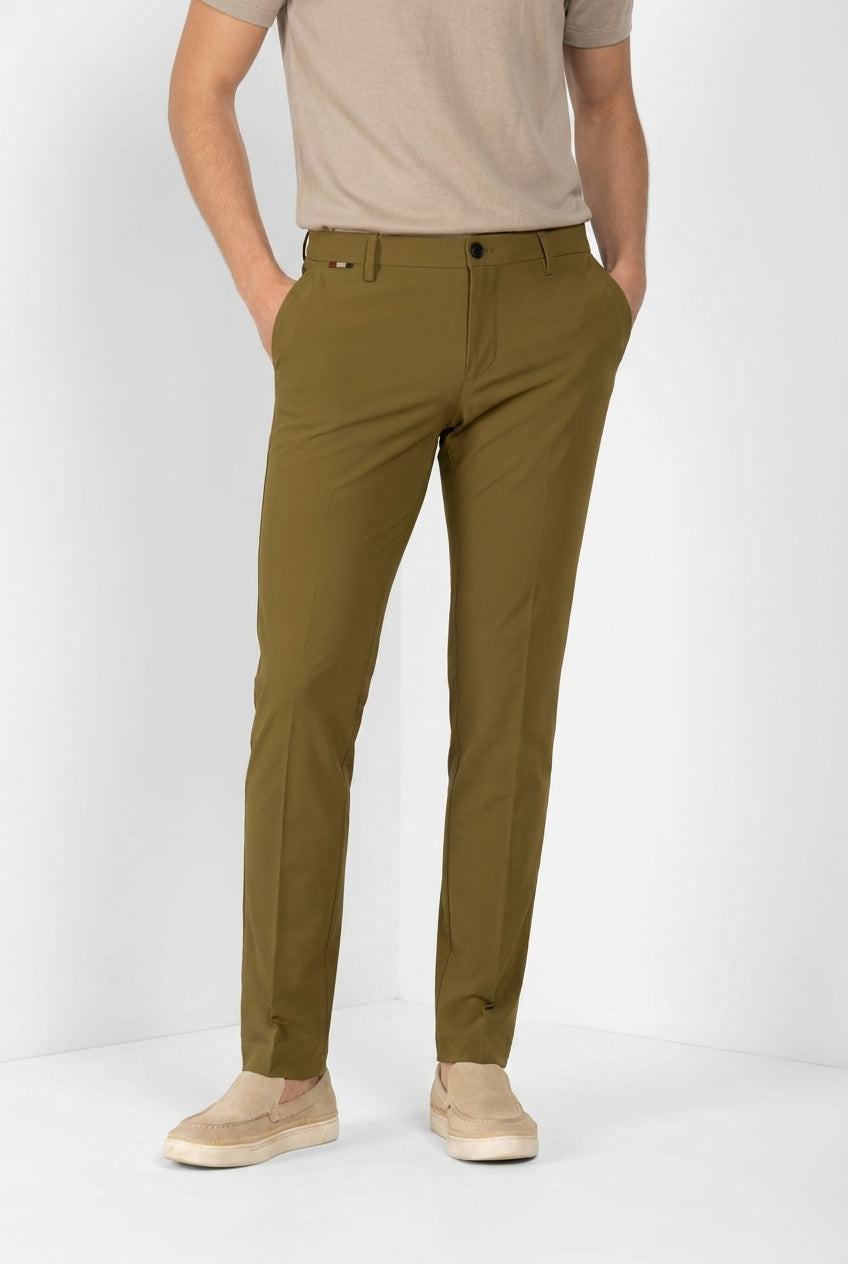 Milano Dynamic pantalon chino jogger homme en jersey super technique extra slim fit