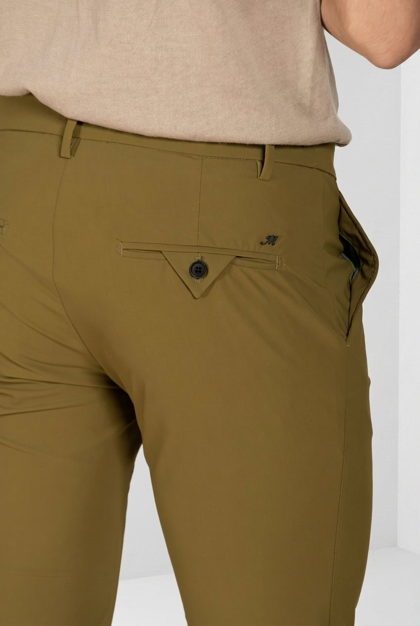 Milano Dynamic pantalon chino jogger homme en jersey super technique extra slim fit