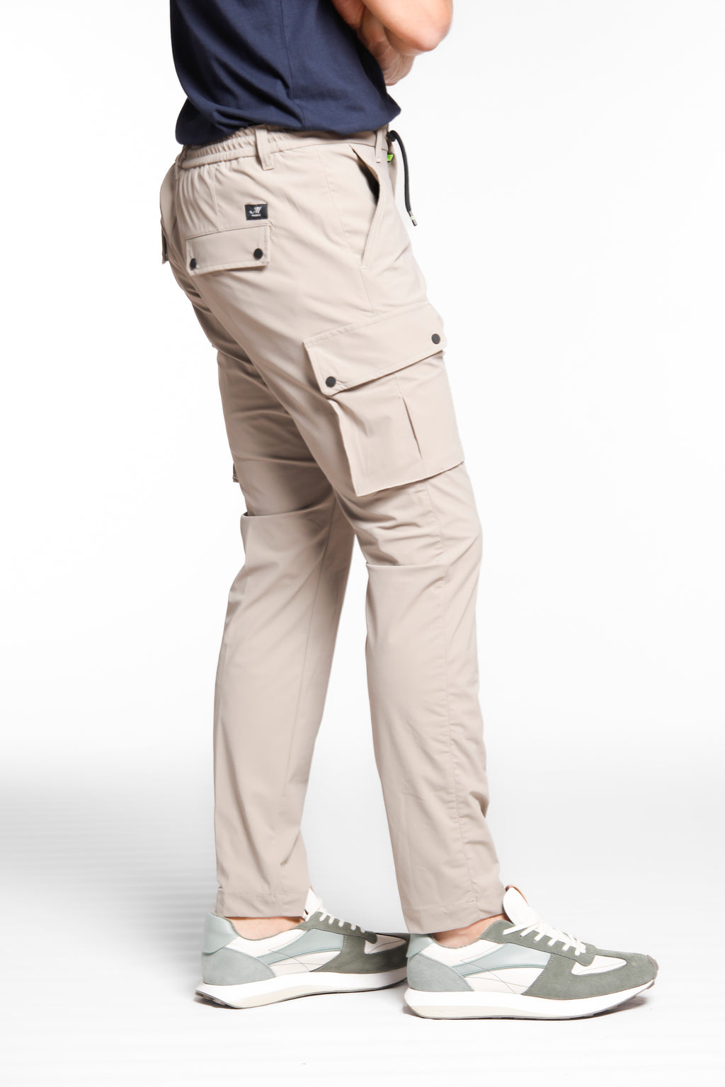 Chile Athleisure man cargo pants in super technical jersey carrot fit