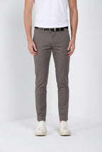 Torino Travel pantalón chino hombre en satén técnico travel stretch slim fit