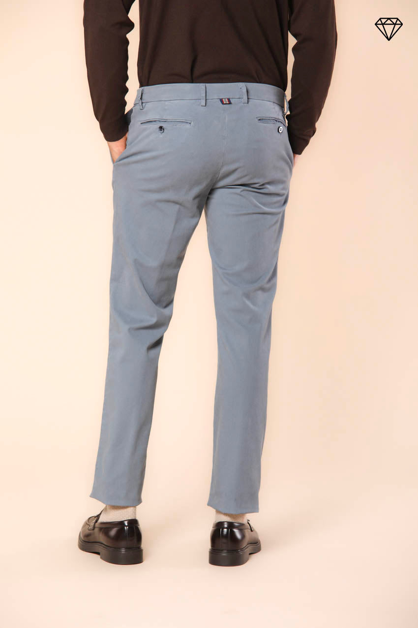 New York pantalón chino hombre en gabardina stretch ajuste regular ①