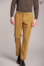 Foto 1 New York pantalone chino uomo in gabardina stretch regular fit ①