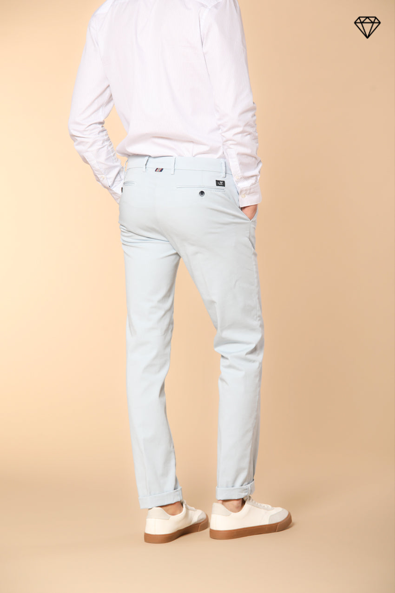 New York Pantalón Chino Hombre en Satén Elástico Regular Fit  ①