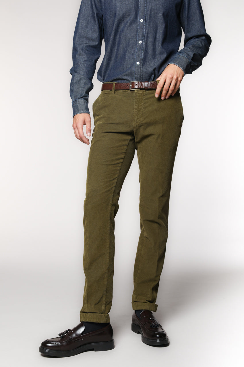 New York pantalón chino hombre en pana 1000 líneas regular fit