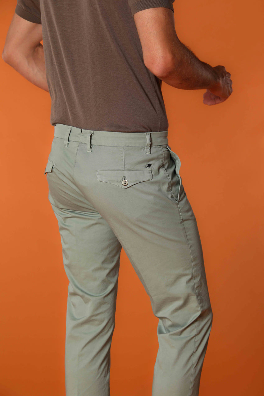 New York City pantalón chino hombre en twill de algodón pima ligero elástico regular fit