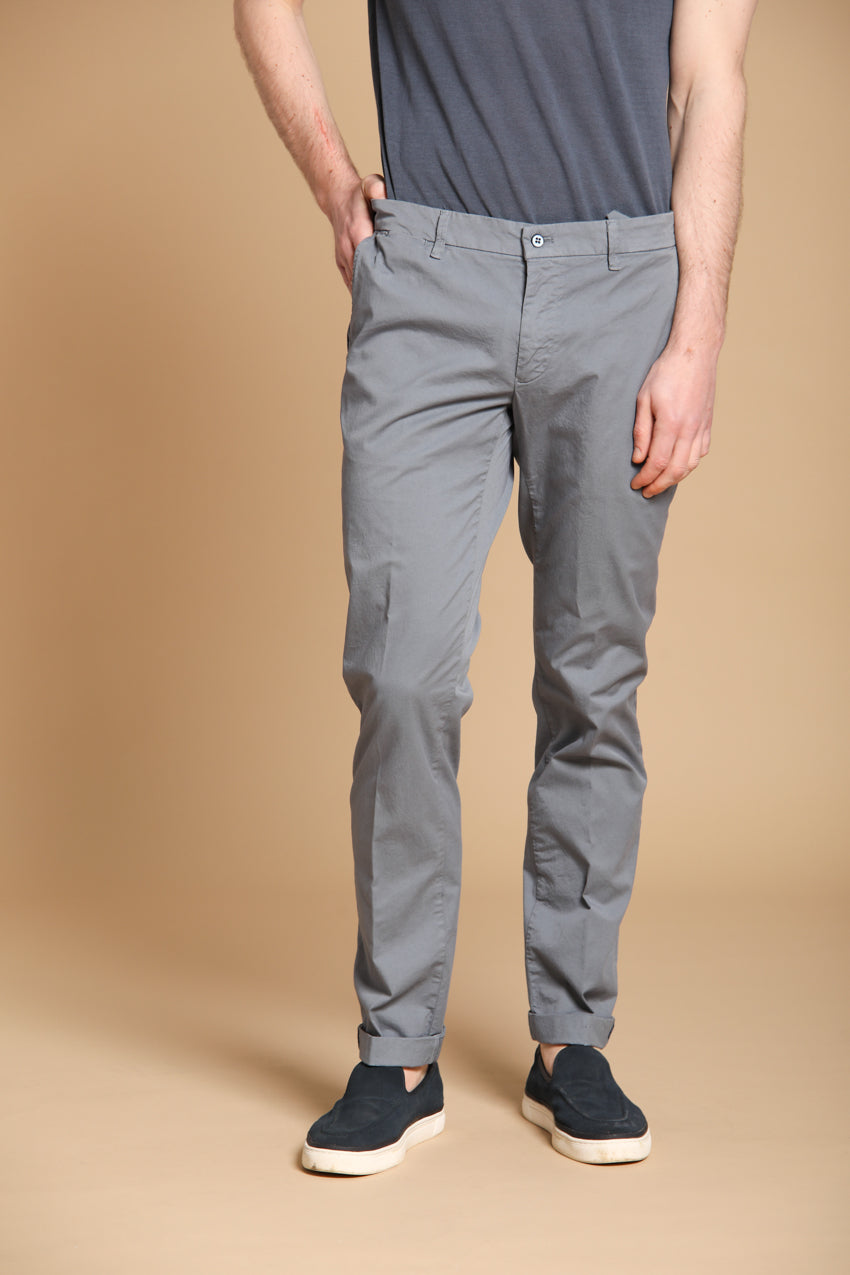New York City pantalón chino hombre en twill de algodón pima ligero elástico regular fit