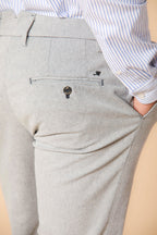 New York Sartoriale  pantalón chino hombre en algodón cover teñido en hilo regular fit