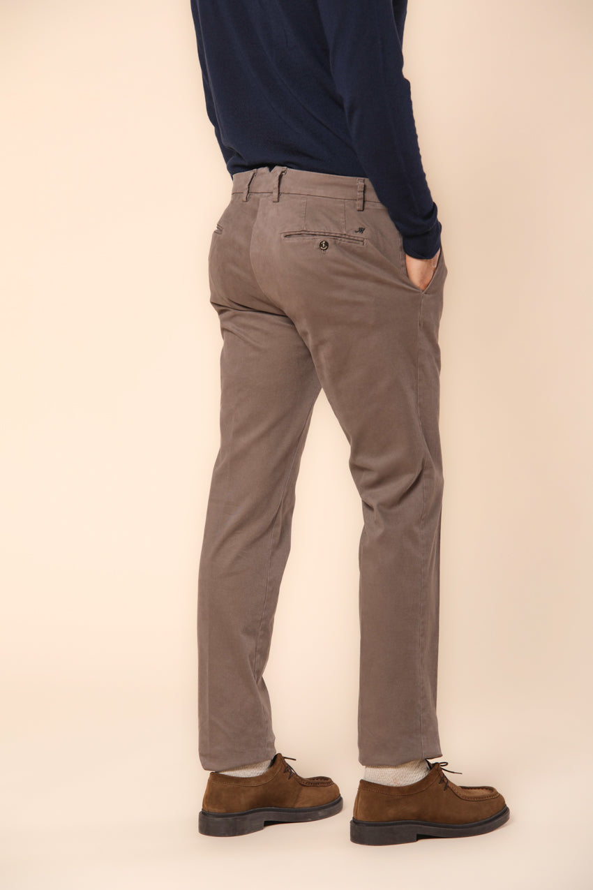 New York Times pantalon chino homme en gabardine avec détails sartoriaux coupe régulière