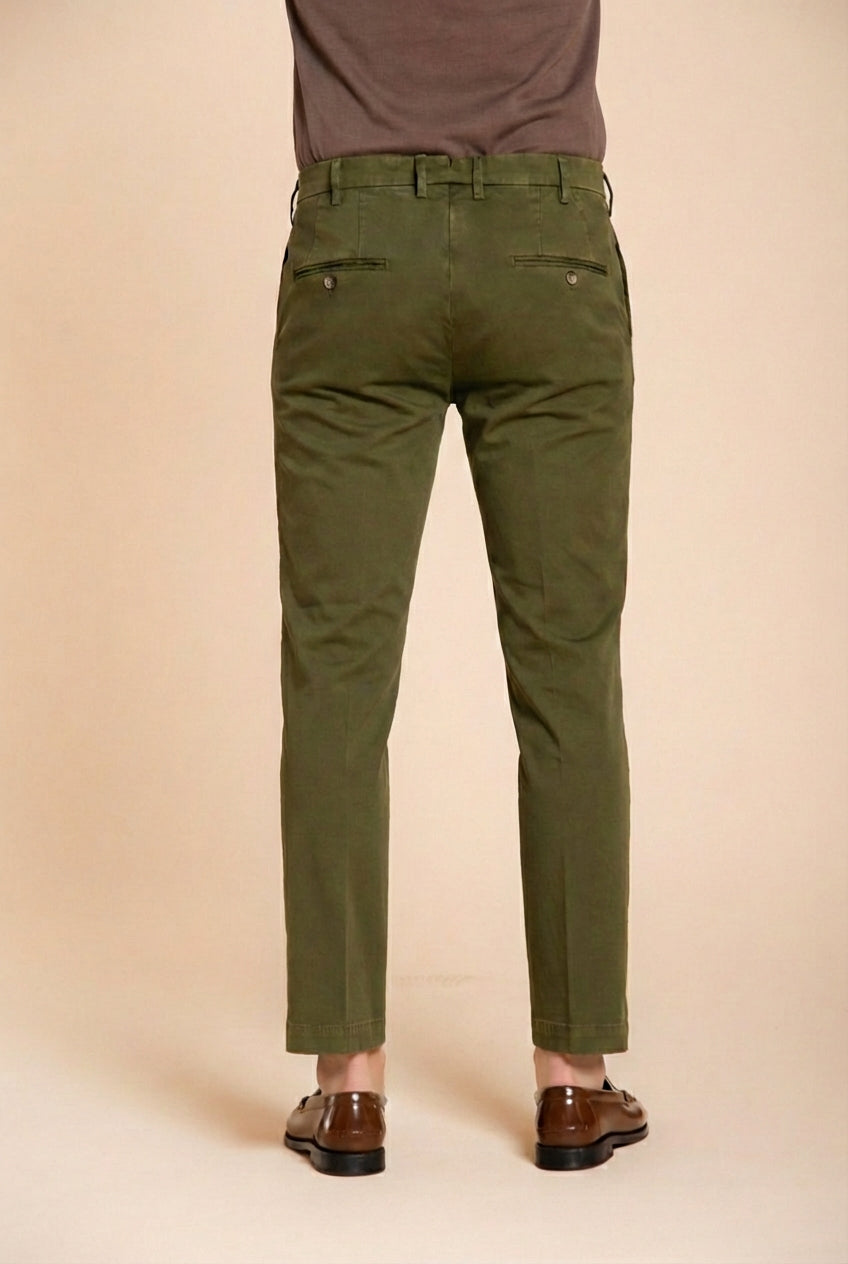 New York pantalón chino hombre en gabardina stretch regular fit ①
