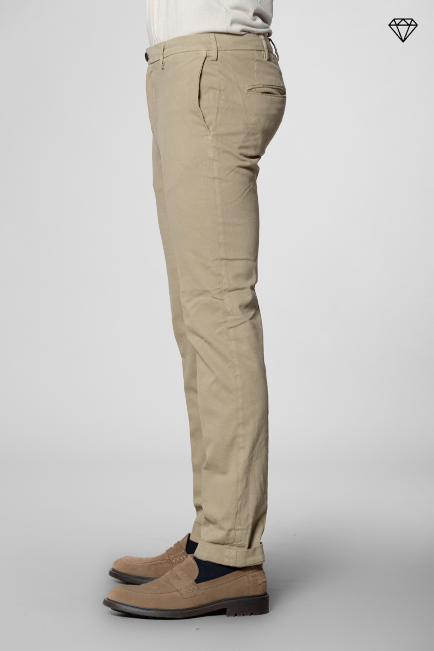 New York Sartoriale men's chino pants tailored in cotton and wool regular fit ①