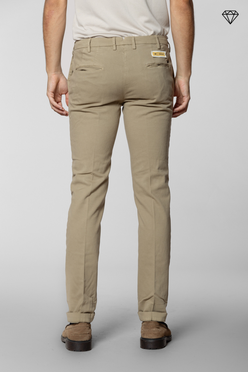 New York Sartoriale men's chino pants tailored in cotton and wool regular fit ①