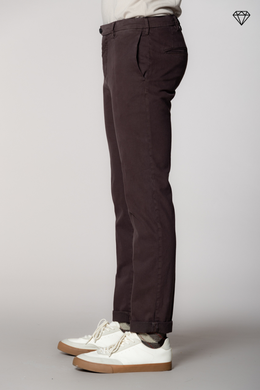 New York Sartoriale Herren Chinohose maßgeschneidert aus Baumwolle und Wolle Regular Fit ①