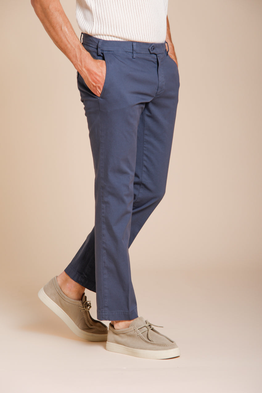 New York pantalón chino hombre en gabardina stretch regular fit ①
