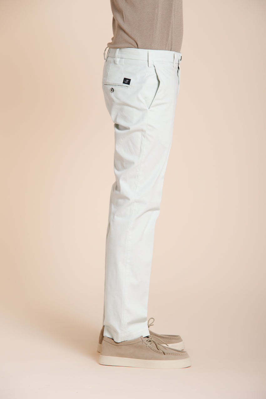 New York pantalón chino hombre en gabardina stretch regular fit ①