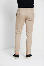 New York Herren Chino Hose aus Stretch-Gabardine regular fit ①