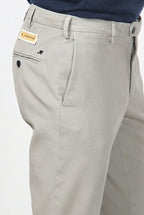 New York pantalone chino uomo in twill di cotone e cashmere regular fit