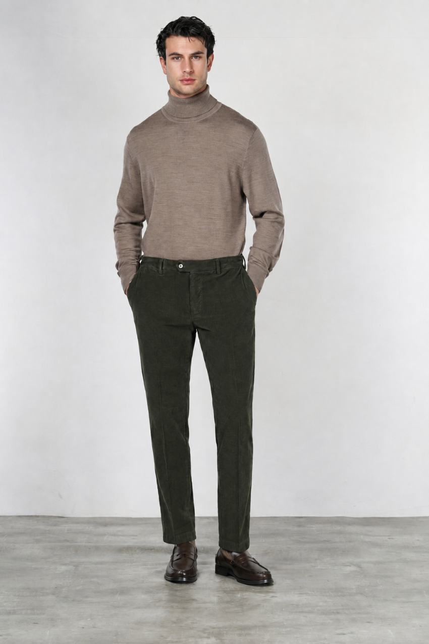 New York men’s chino pants in stretch 2000-wale velvet with regular fit ①
