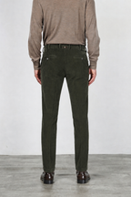 New York men’s chino pants in stretch 2000-wale velvet with regular fit ①
