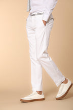 New York Summer pantalón chino para hombre en twill de algodón regular fit