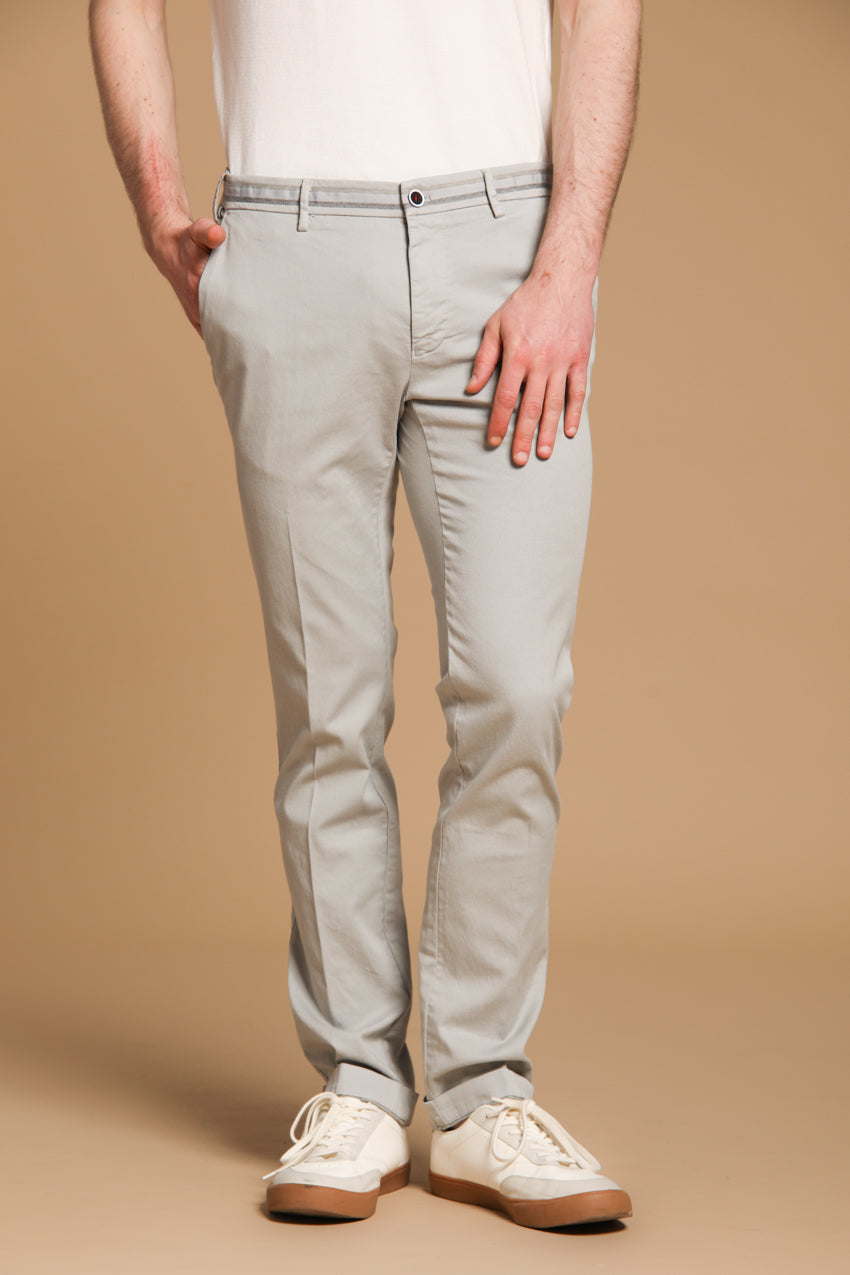 New York Summer pantalón chino para hombre en twill de algodón regular fit