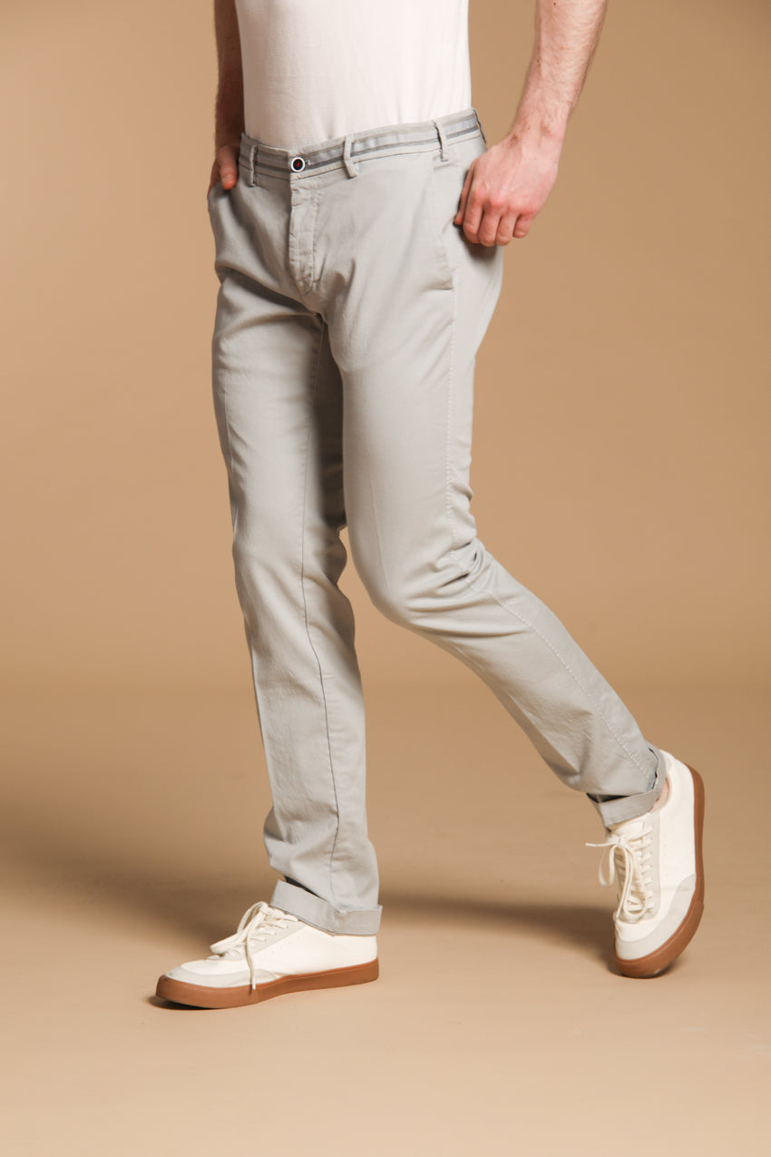 New York Summer pantalón chino para hombre en twill de algodón regular fit