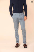 Foto 1 Milano pantalone chino uomo in gabardina stretch extra slim fit ①