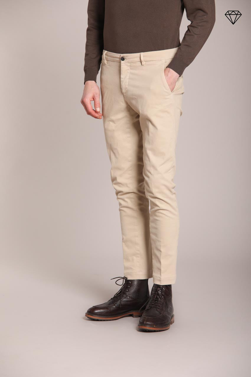 Foto 1 Milano pantalone chino uomo in gabardina stretch extra slim fit ①