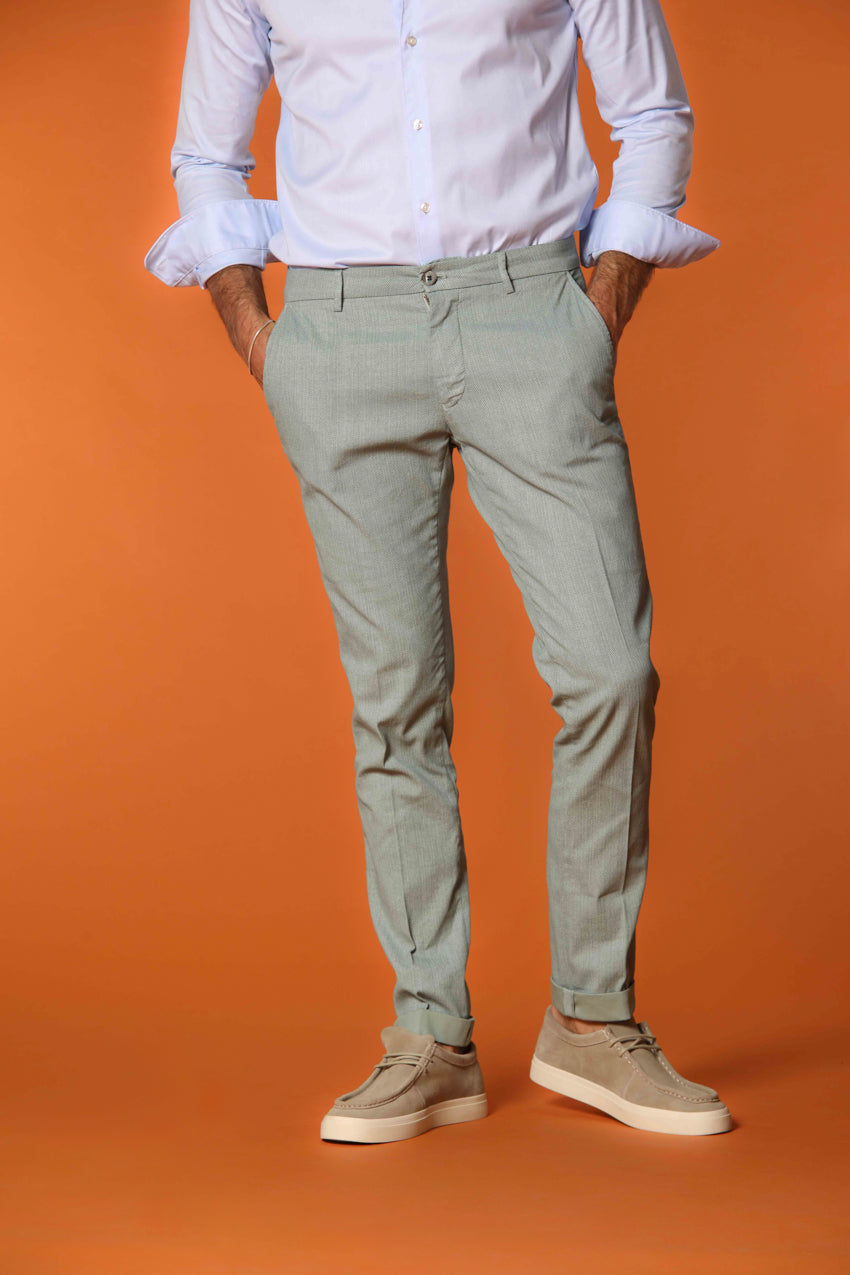 Milano pantalón chino hombre en espiga extra slim fit