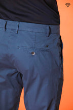 Milano pantalón chino hombre en algodón pima extra slim fit ①
