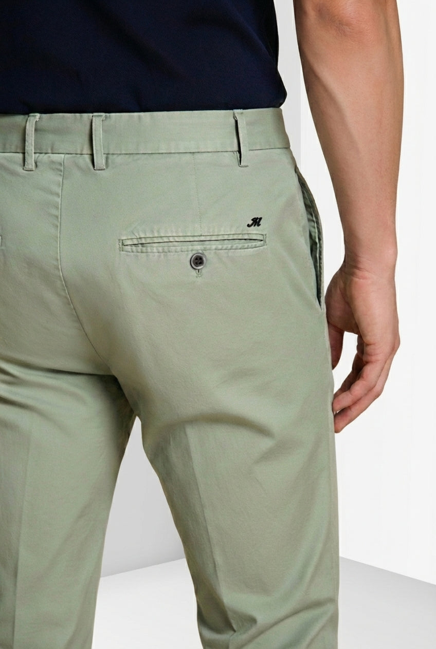 Milano Herren Chino Hose aus Gabardine Stretch extra slim fit ①