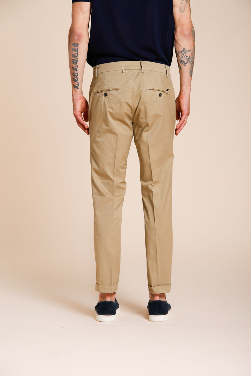 Milano pantalon chino homme en gabardine stretch extra slim fit ①