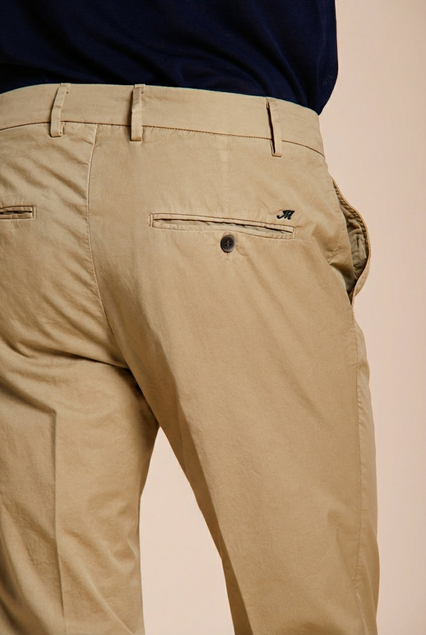Milano pantalón chino hombre en gabardina stretch extra slim fit ①
