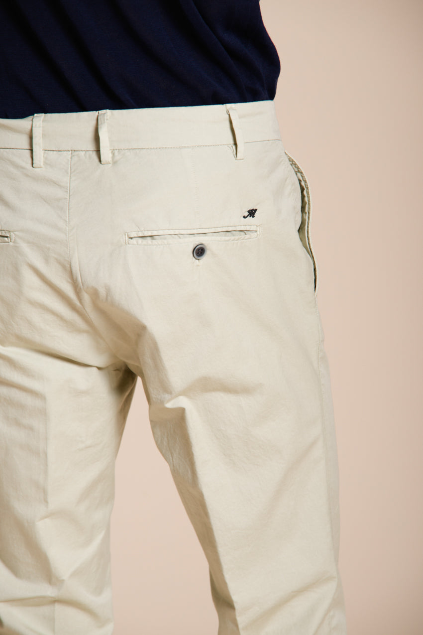 Milano pantalón chino hombre en gabardina stretch extra slim fit ①