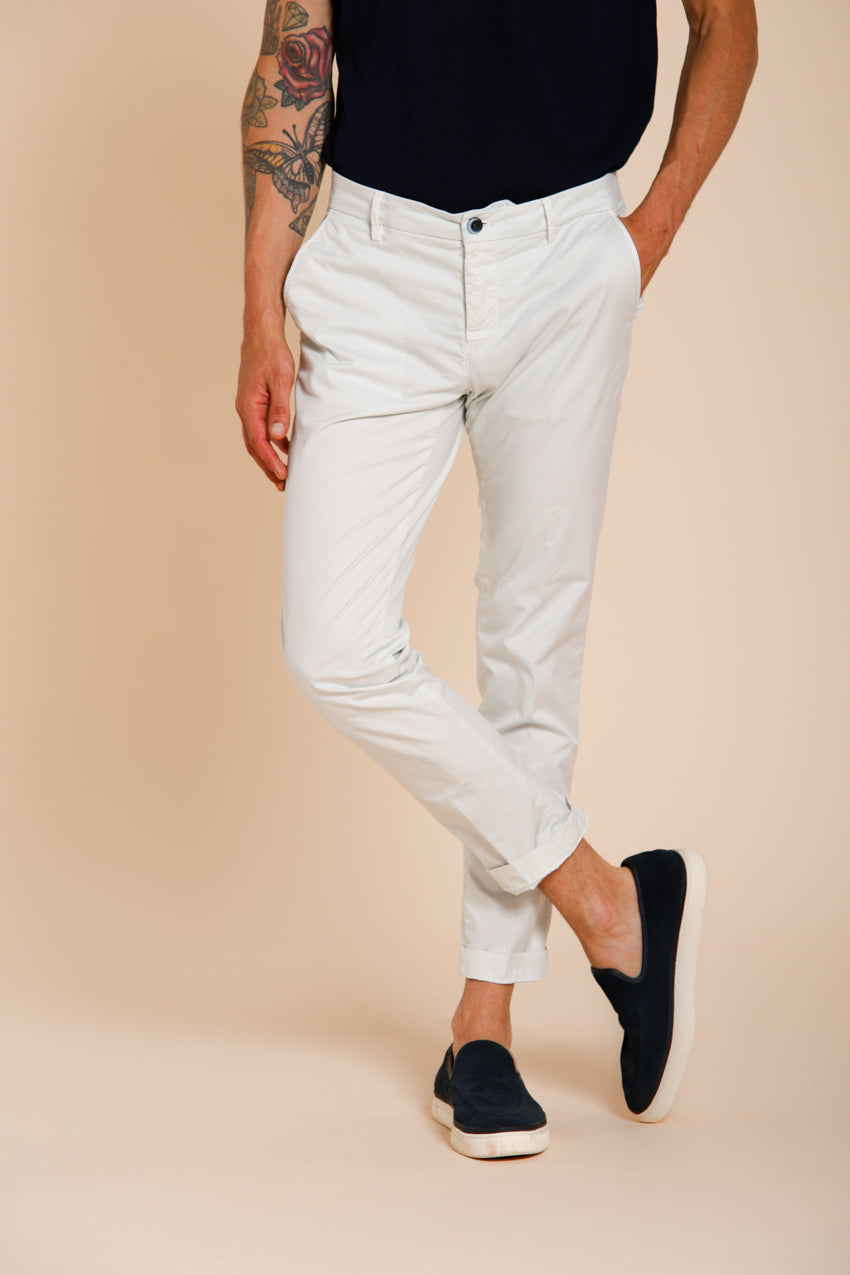 Milano pantalon chino homme en gabardine stretch extra slim fit ①