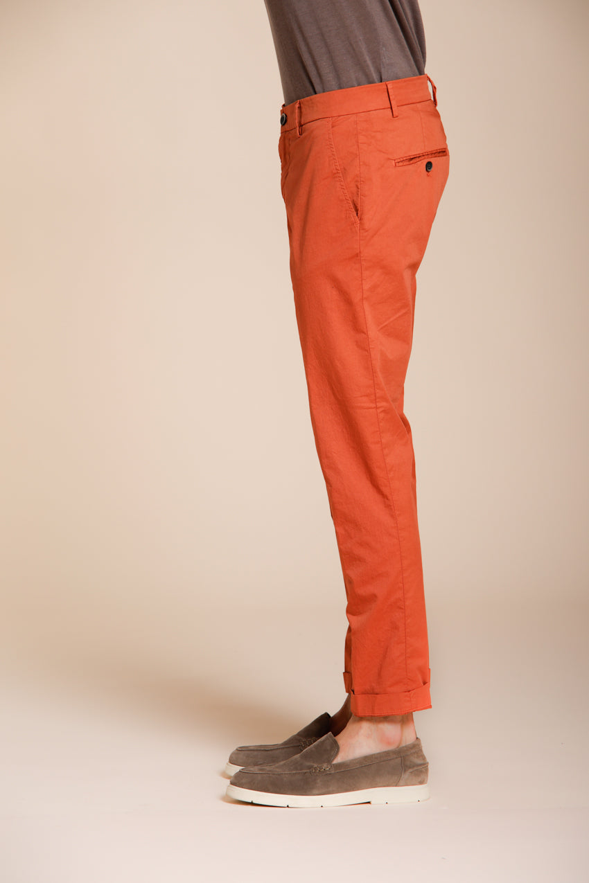 Milano Hose Chino Herren aus Stretch-Gabardine extra slim fit ①