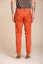 Milano Hose Chino Herren aus Stretch-Gabardine extra slim fit ①